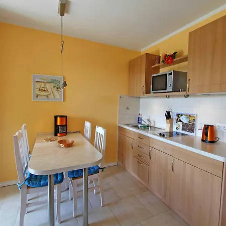 Holiday home Doppelferienhaus Use 1650 Karlshagen