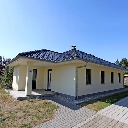 Doppelferienhaus Use 1650 Ferienhaus
